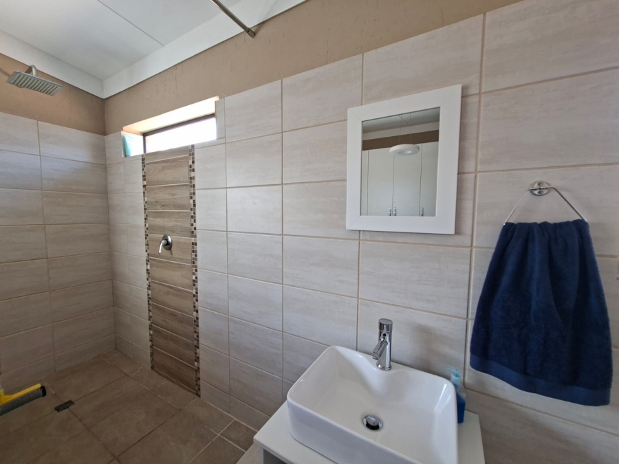 3 Bedroom Property for Sale in Reebok Western Cape